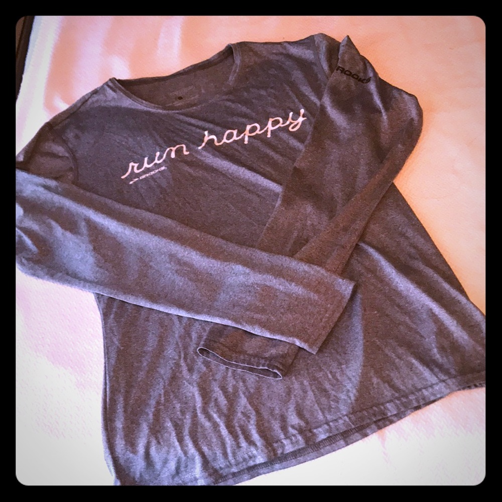 Brooks "run happy" wicking long sleeve Tee, sz M